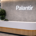Palantir stock holds steady: why Monday could be the turning point
