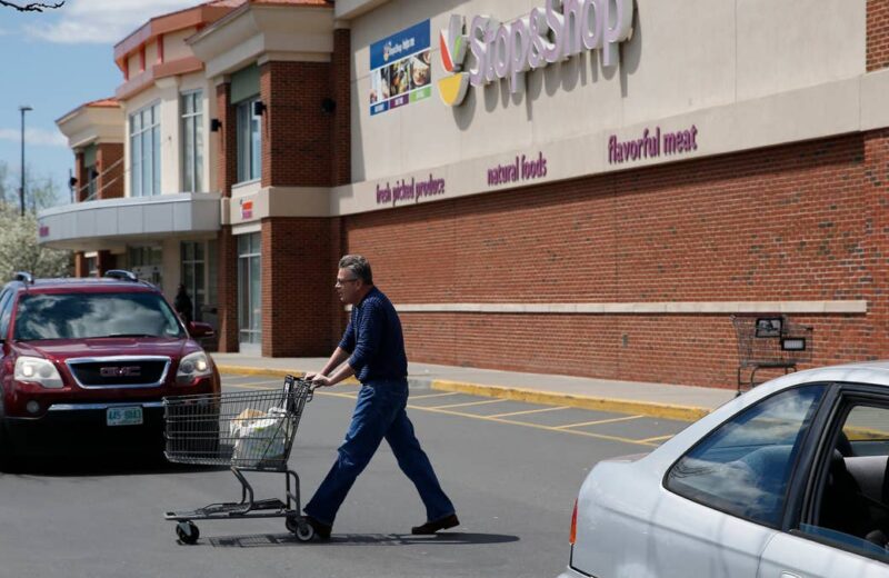 Grocery giant rethinks supply chain plans as store closures mount