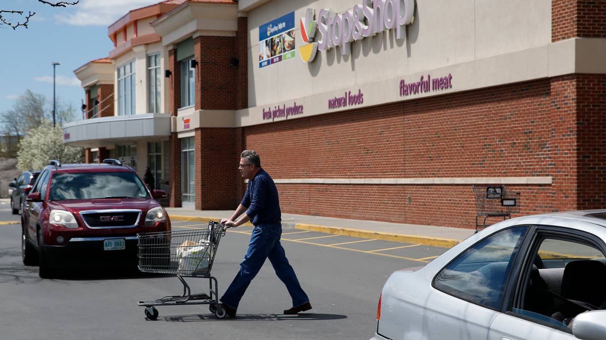 Grocery giant rethinks supply chain plans as store closures mount